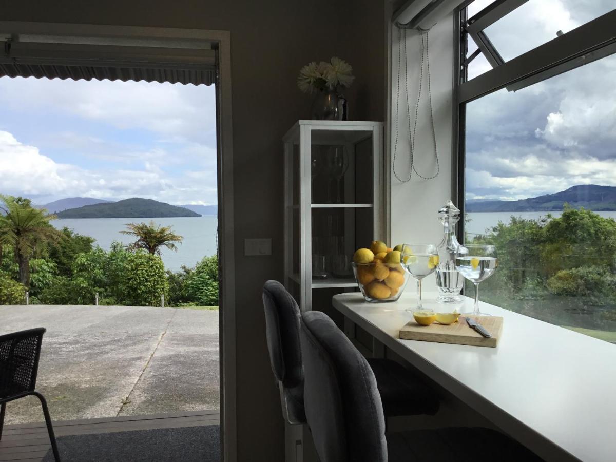 Spectacular Lake Views Rotorua Extérieur photo